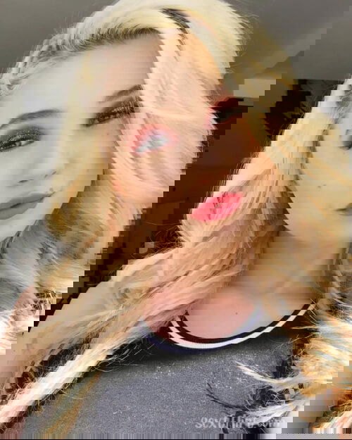 I’m Available For Hookup 