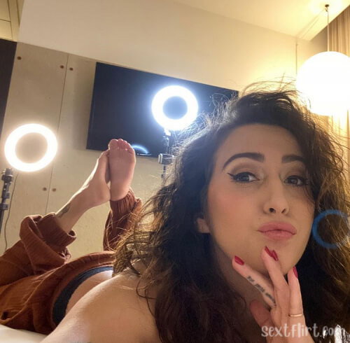 sussanjammi's kik photo - nude, milf, naked