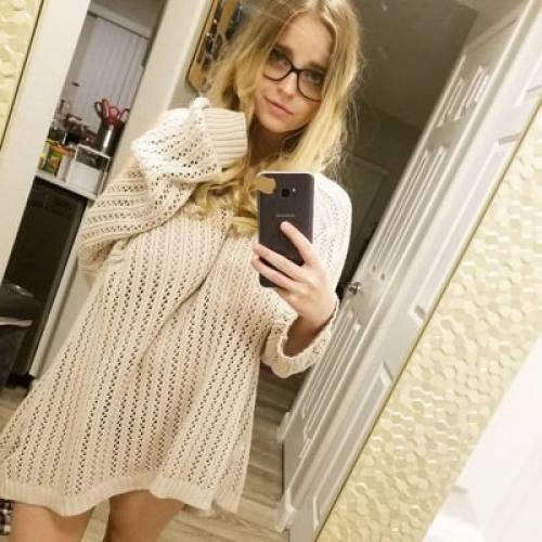 Who's really horny I’m available for fun,incall and outcall available and would you like to meet?Am a female escort ready for any kinda fun