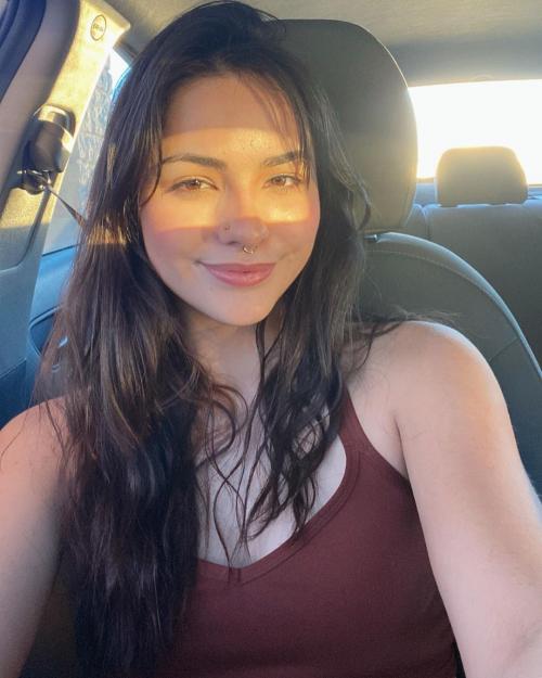 I'm here to make you happy if you are bored...chat me up