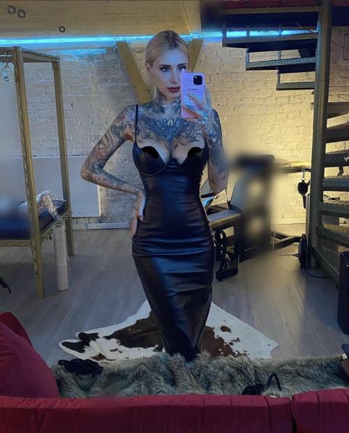 Be submissive