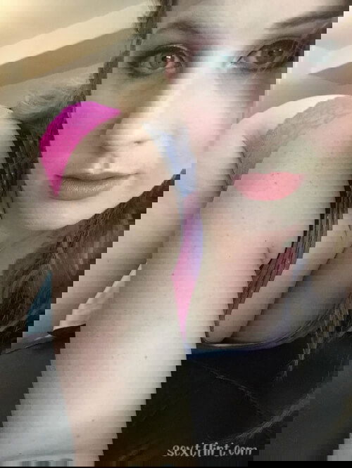 I am single sexy girl