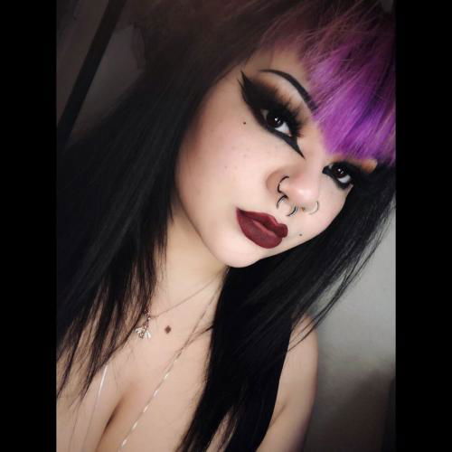 I’m seeking for submissive slave that his willing to pay his tribute