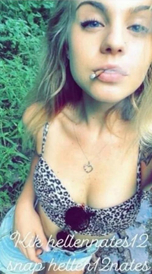 hellennates12's kik photo - fingering, nude, nsfw