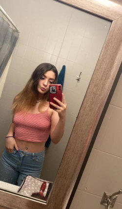 valentina_ht's kik photo - horny, pussy, babe, Brunette, Selfie