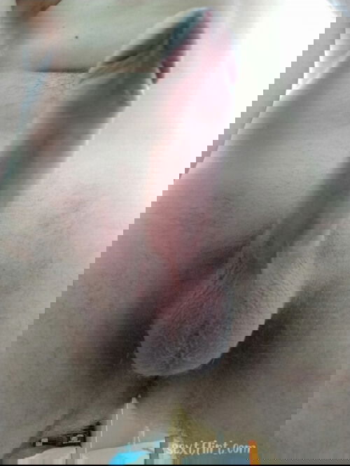 Hit me up girls Kik: richard5747