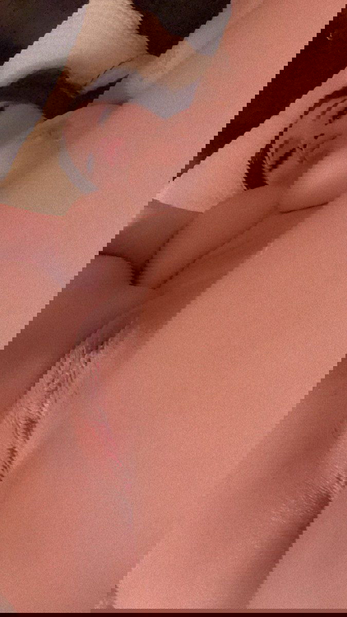 Horny right now sexting squirting unlimited add me telegram @jennica22 