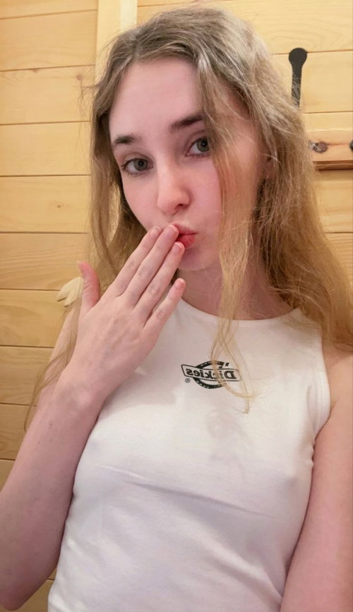 lisacxx6@lisax8C's snapchat gallery - nude, milf, horny (2/3)