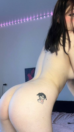 Luna20's snapchat gallery - Nudes, Topless, Thong, Curvy, Petite, Blonde, Brunette, Selfie, Tattoo (1/5)
