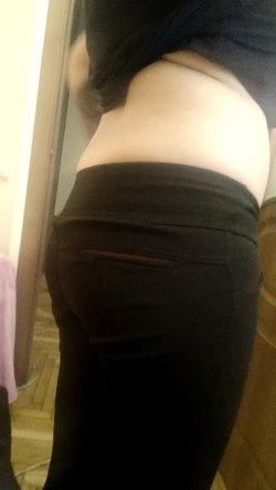 Matildamary's telegram gallery - milf, horny, nsfw, Thong, Curvy, Selfie, Tattoo (1/3)
