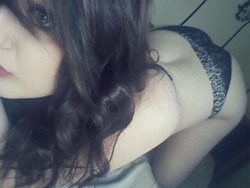 merrylover0's snapchat gallery - blowjob, milf, xxx, Topless, Thong, Brunette, Selfie (1/3)