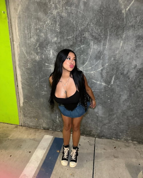 noraalove's kik gallery - fingering, blowjob, creampie (3/3)