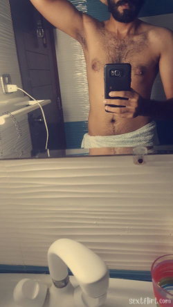 zee's snapchat photo - Selfie