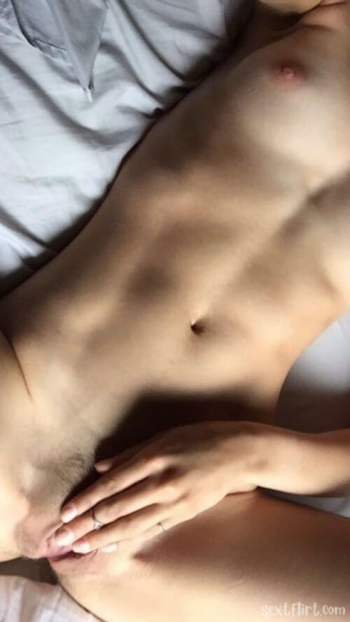 hot_lola's snapchat photo
