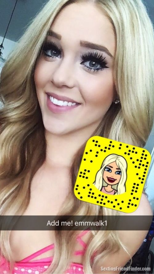 emmwalk1's snapchat photo - boobs, nude, pussy, sexting, dirty, hookup