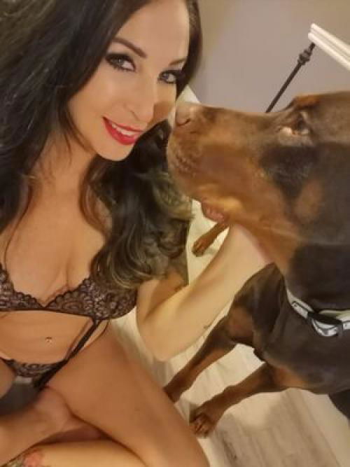 Available for= SEXTING HOOKUP FACETIME DROPBOX add my snapchat leahchloe21