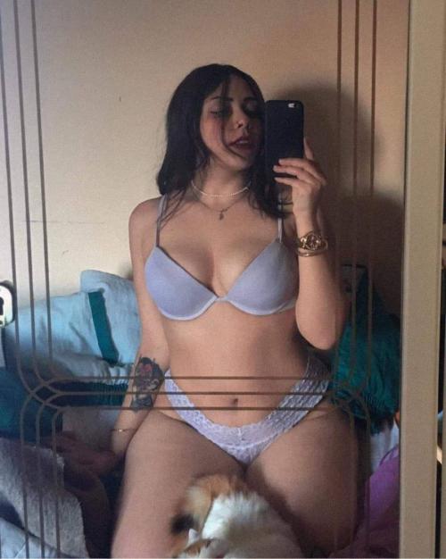 elisenow19's snapchat photo - anal, babe, creampie