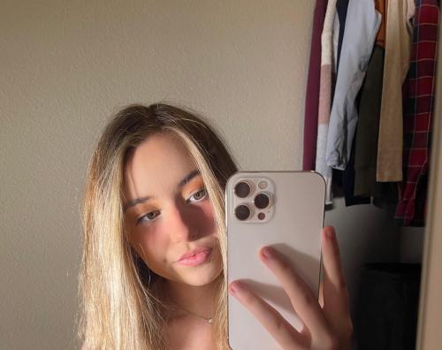 I(24F) contact with my fun grup or snapchat : Luisb_2233