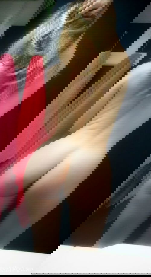 Pull my hair and slap my ass