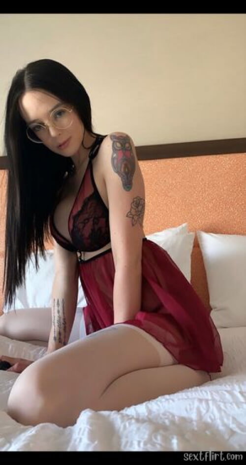 avamia's snapchat photo - ass, nude, leaked