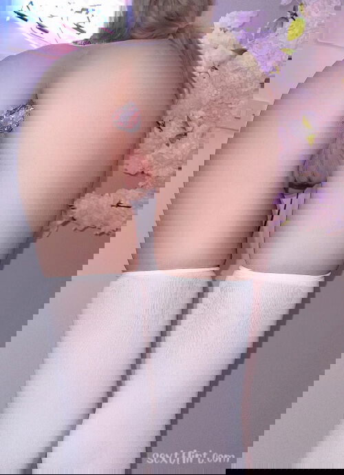 I need hot bf my id snap:@j_bell5357