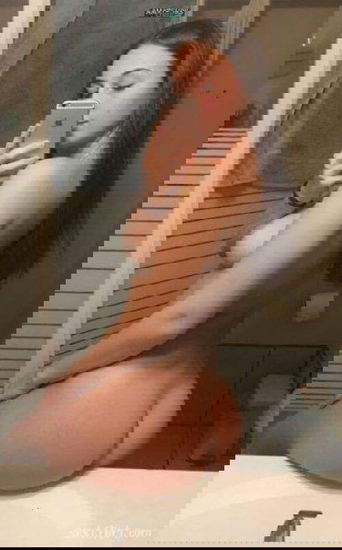 sext and trade nude selfies for free!