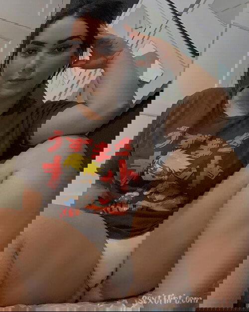      I am horny add me snap: neepy9113 
