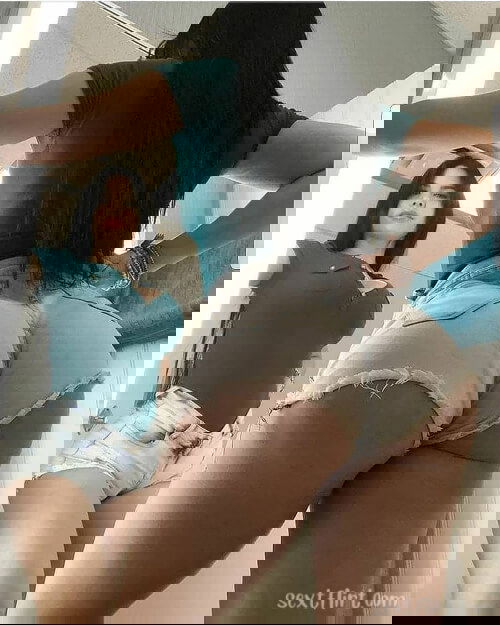 add me sanp:luoy9067