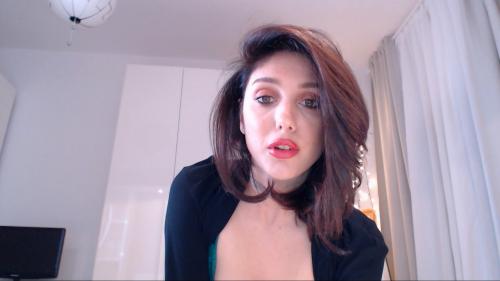 hi i am horny and i am fingering in my as and pussy so if you wants fuck me so add me snapchat susank994