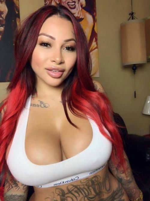 Want to have hookup not free atleast 20$ deposits SNAPCHAT wilsonaje22