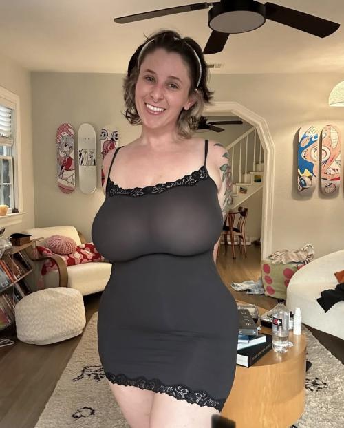 lyssa20256018's snapchat photo - boobs, ass, sexy
