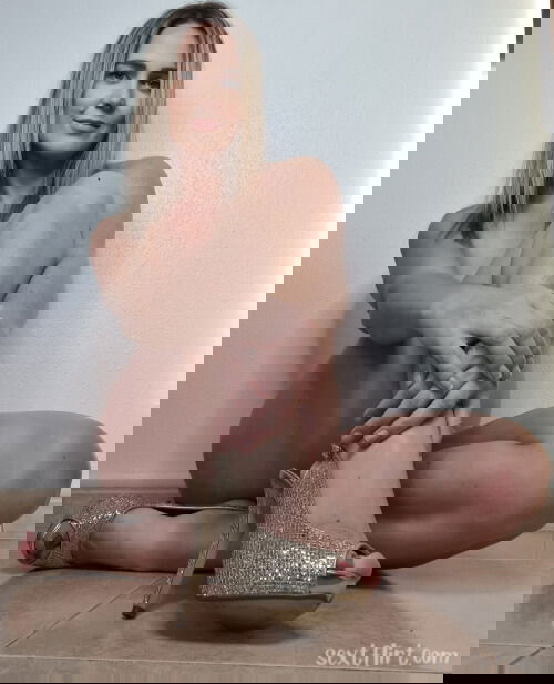 Fuck me on Snap &gt;&gt; emmarossixxx
