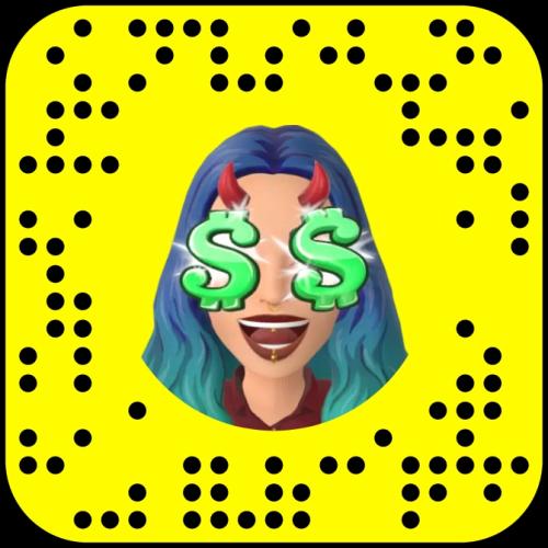 elizabeth43's snapchat photo - boobs, fingering, horny