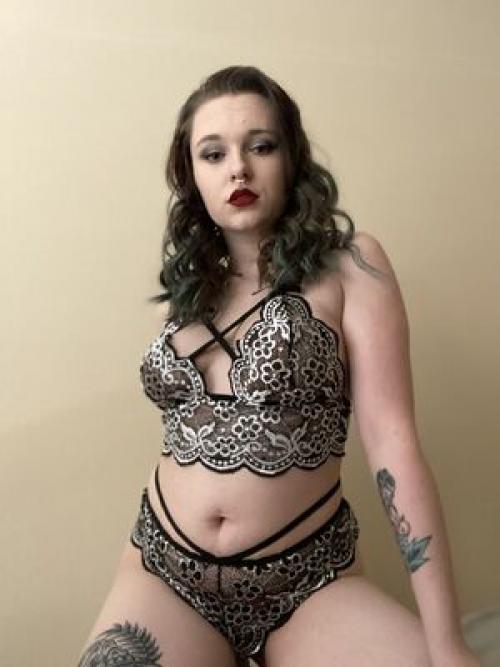 Hi I love sext add me snapchat dirty talk sex chat (patriciaa2309)