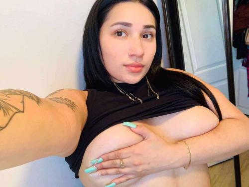 carolinerose's snapchat photo - boobs, fingering, pussy