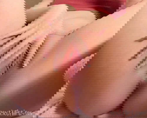 My pussy so horny now 