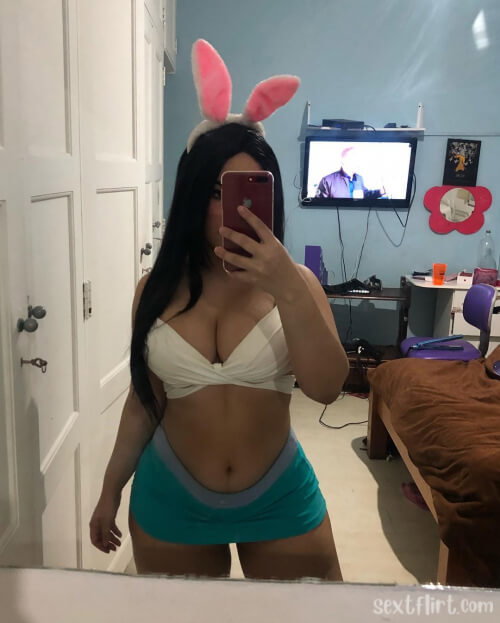 evaly's snapchat photo - boobs, horny, pussy