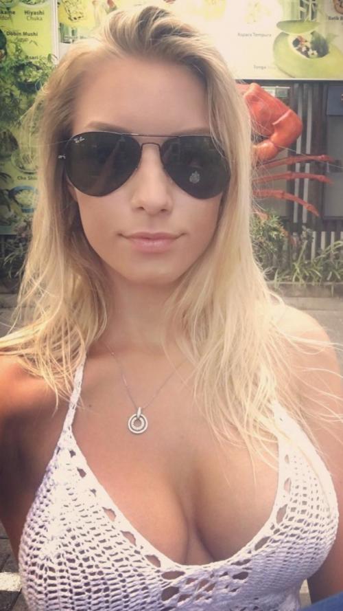 mahaylaadan's snapchat photo - boobs, horny, pussy