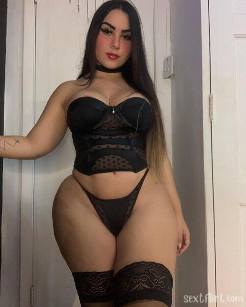 evaly's snapchat photo - boobs, horny, pussy