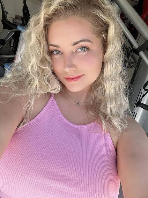 Down for meet up and content