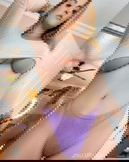 I wanna young cock sucks
