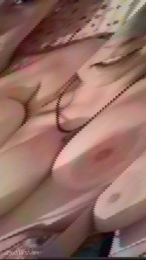 Add my personal snapchat ( eella4242 )