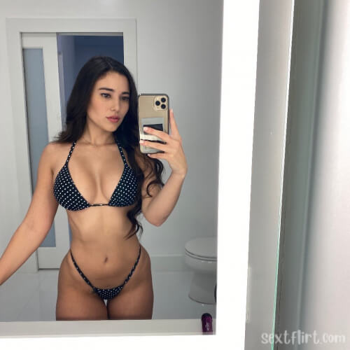 Add me snapchat elizabethsexy81