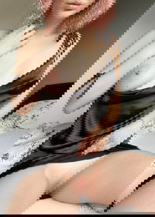 Horny Add me on my Snap- @sextlina21