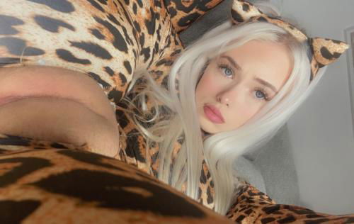 Do you wanna have video sex with me tonight, comeonmy snap, I will give you the girlfriend experience tonight [ maryc20999 ]