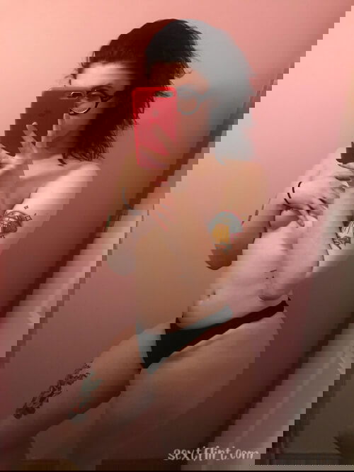 free trade add snap- alinarose112