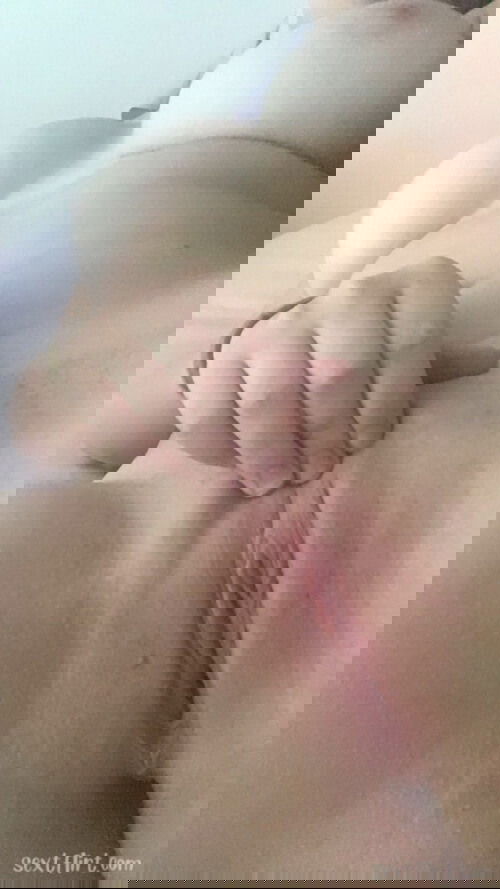 add me sc andilover20.kik alitabwt
