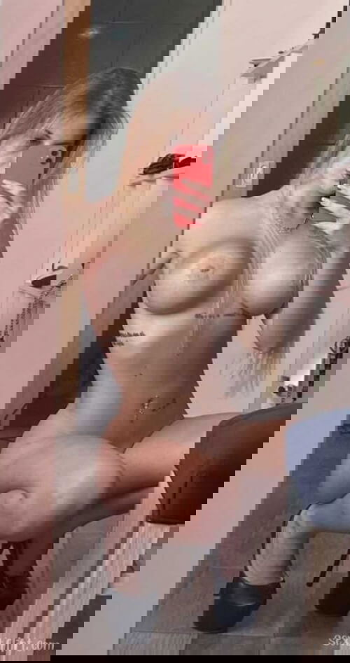 Hey I'm hot ad snap:@jasminex8872