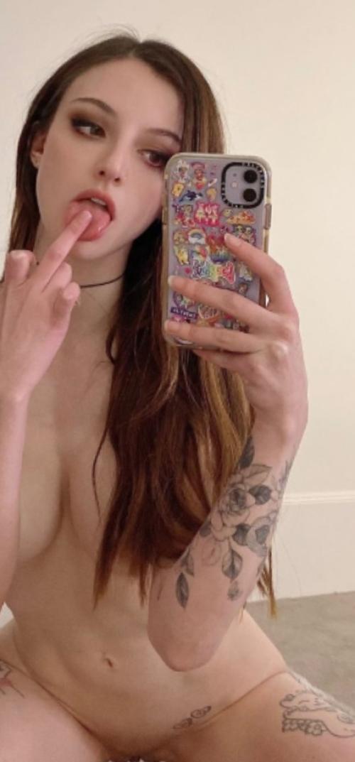 I'm horny now 😋 🤤🤤🤤🤤 add my Snapchat @you_suck6942069