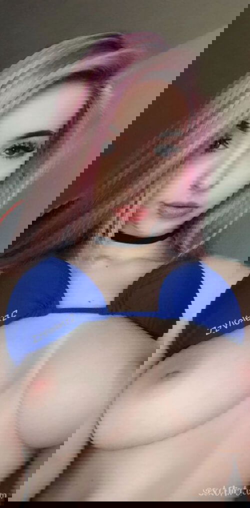 I'm hot now addme@brianna_9934